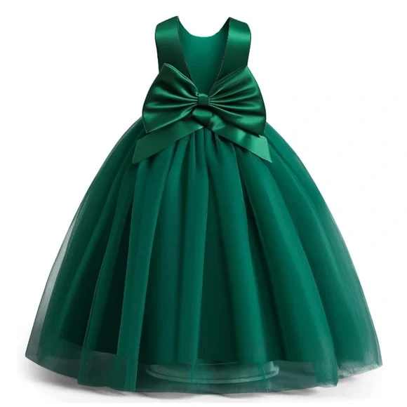 COLOR: GREEN 20-11
